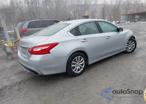 2016 Nissan Altima 2.5 S z USA, uszkodzony, nr VIN 1N4AL3AP9GN356412